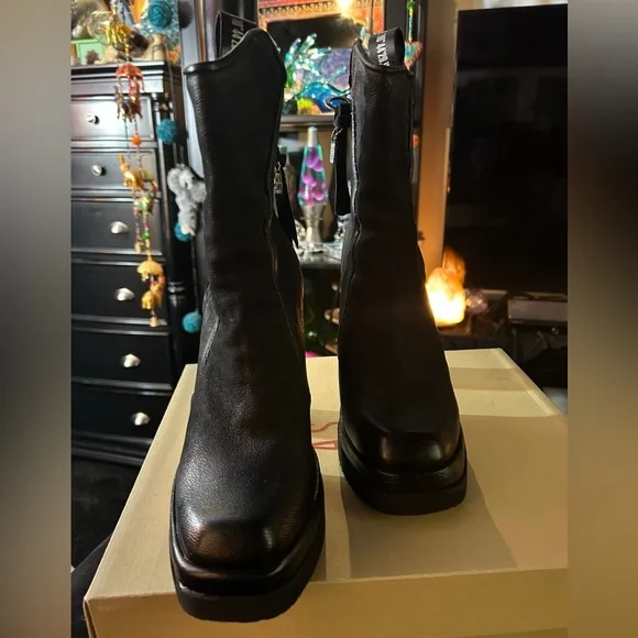 A.S.98 Vale Heeled Boots NIB🖤💋🖤 - Picture 3 of 8